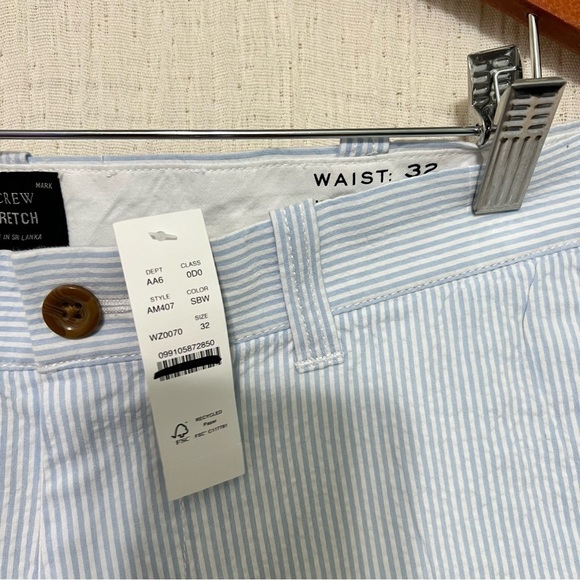 J. Crew 9" stretch seersucker short size 32 and 30 - Picture 5 of 11